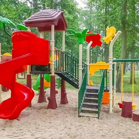Σπίτι διακοπών 2 Bedroom In Międzywodzie